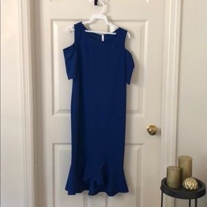Maternity cold shoulder dress